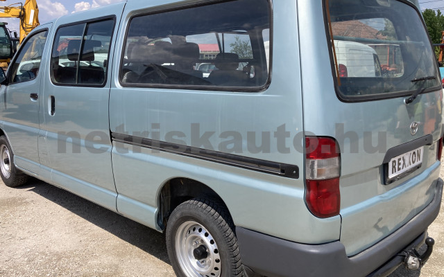 TOYOTA Hi-Ace 2.4 D Panel Van Long tehergépkocsi 3,5t össztömegig - 2446cm3 Diesel 120219 3/10