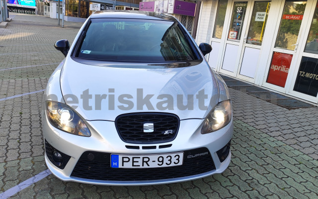 SEAT Leon 2.0 TFSI Cupra R személygépkocsi - 1984cm3 Benzin 121495 3/12