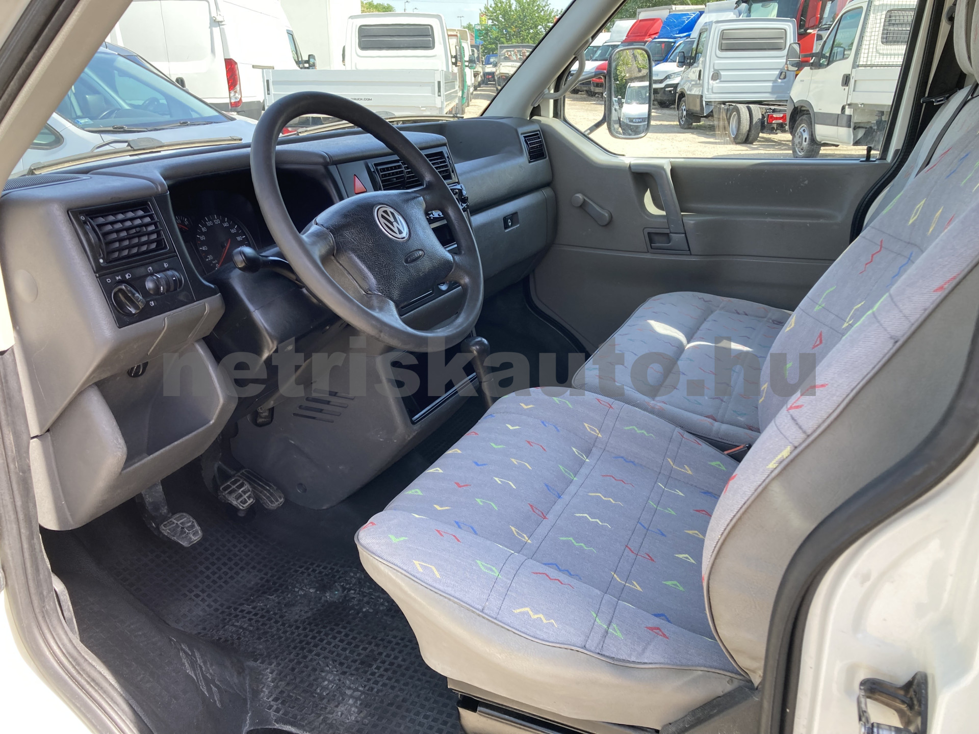VW Transporter 2.5 7DM 1T2 tehergépkocsi 3,5t össztömegig - 2461cm3 Diesel 121469 7/9