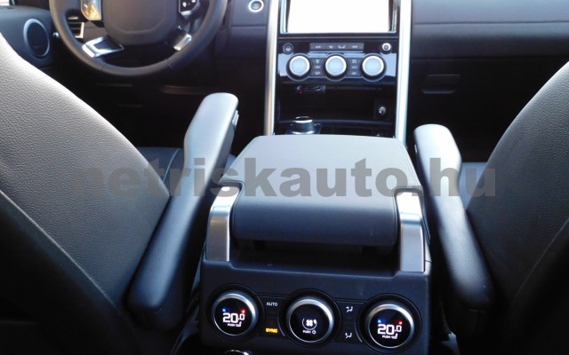 LAND ROVER Discovery 3.0 SDV6 HSE Aut. [7 személy] személygépkocsi - 2993cm3 Diesel 119837 10/12