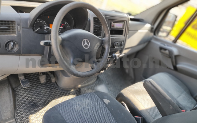 MERCEDES-BENZ Sprinter 316 CDI L 906.637.13 tehergépkocsi 3,5t össztömegig - 2143cm3 Diesel 121425 5/12