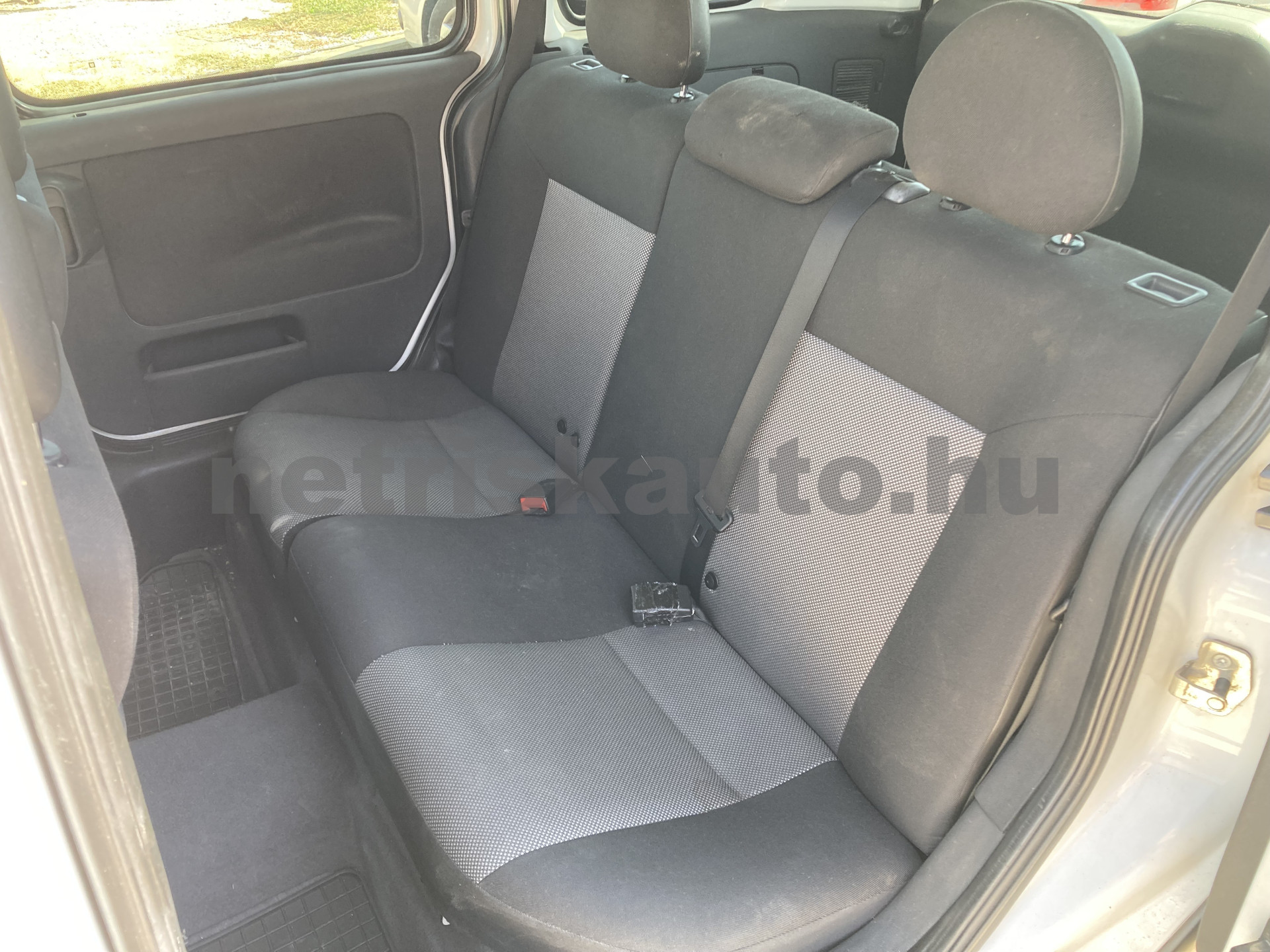 OPEL Combo 1.7 CDTI személygépkocsi - 1686cm3 Diesel 121567 9/10