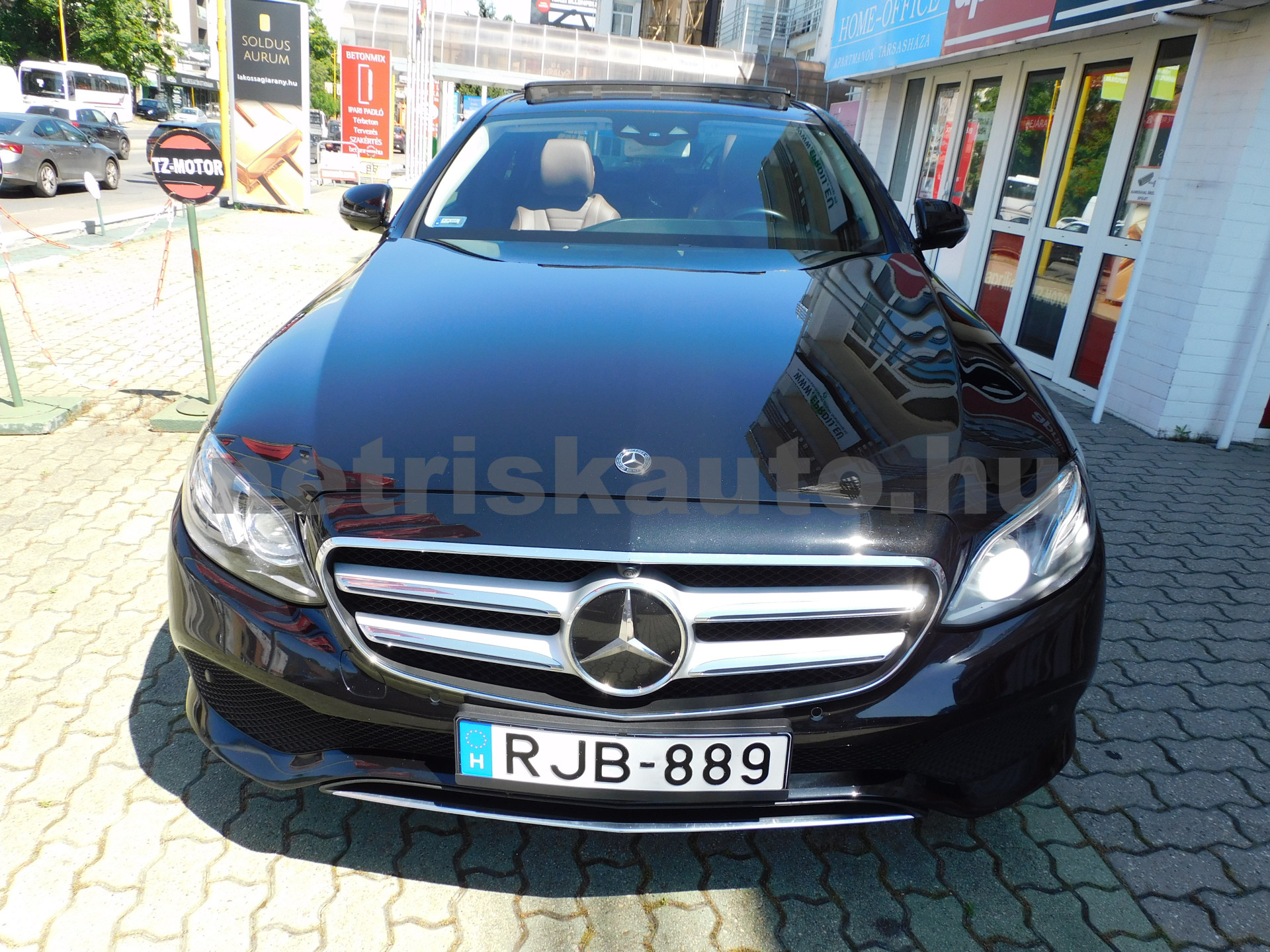 MERCEDES-BENZ E-osztály E 350 d 4Matic 9G-TRONIC személygépkocsi - 2987cm3 Diesel 121169 3/12