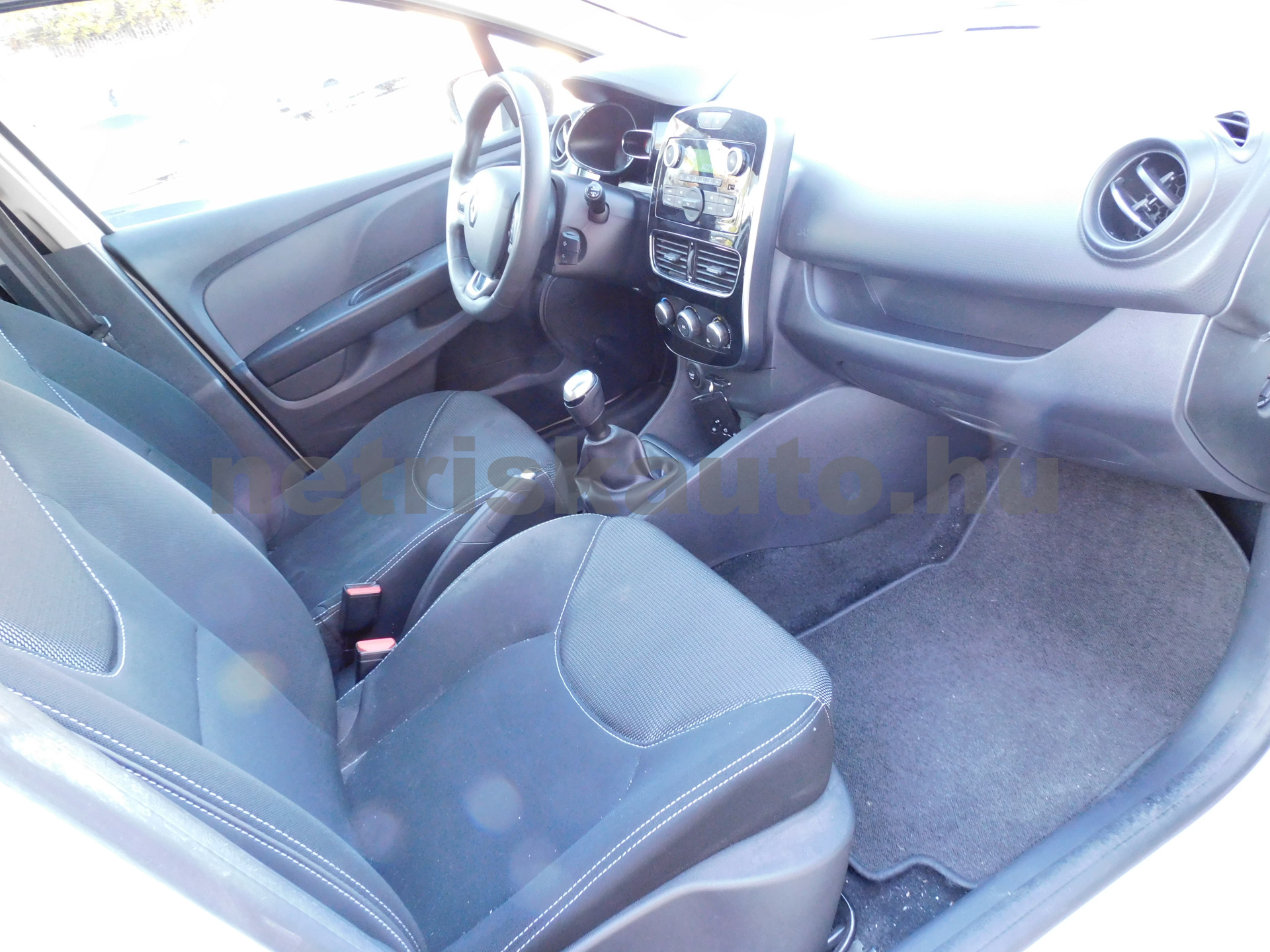 RENAULT Clio 1.5 dCi Business S&S tehergépkocsi 3,5t össztömegig - 1461cm3 Diesel 121312 8/12