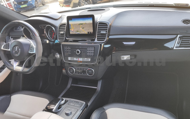 MERCEDES-BENZ GLE-osztály Mercedes-AMG GLE 43 4MATIC 7G-TRONI személygépkocsi - 2996cm3 Benzin 121614 9/12