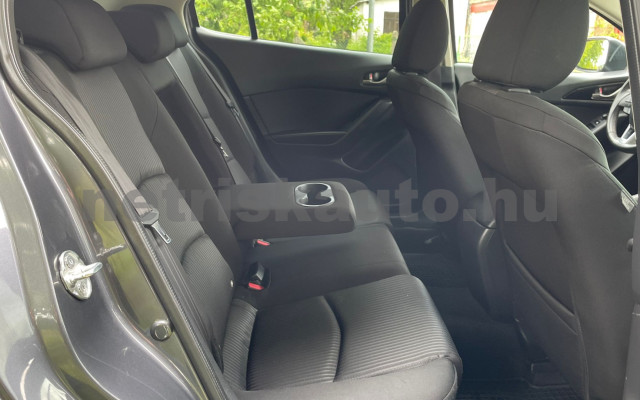 MAZDA Mazda 3 2.0 Attraction személygépkocsi - 1998cm3 Benzin 120204 12/40