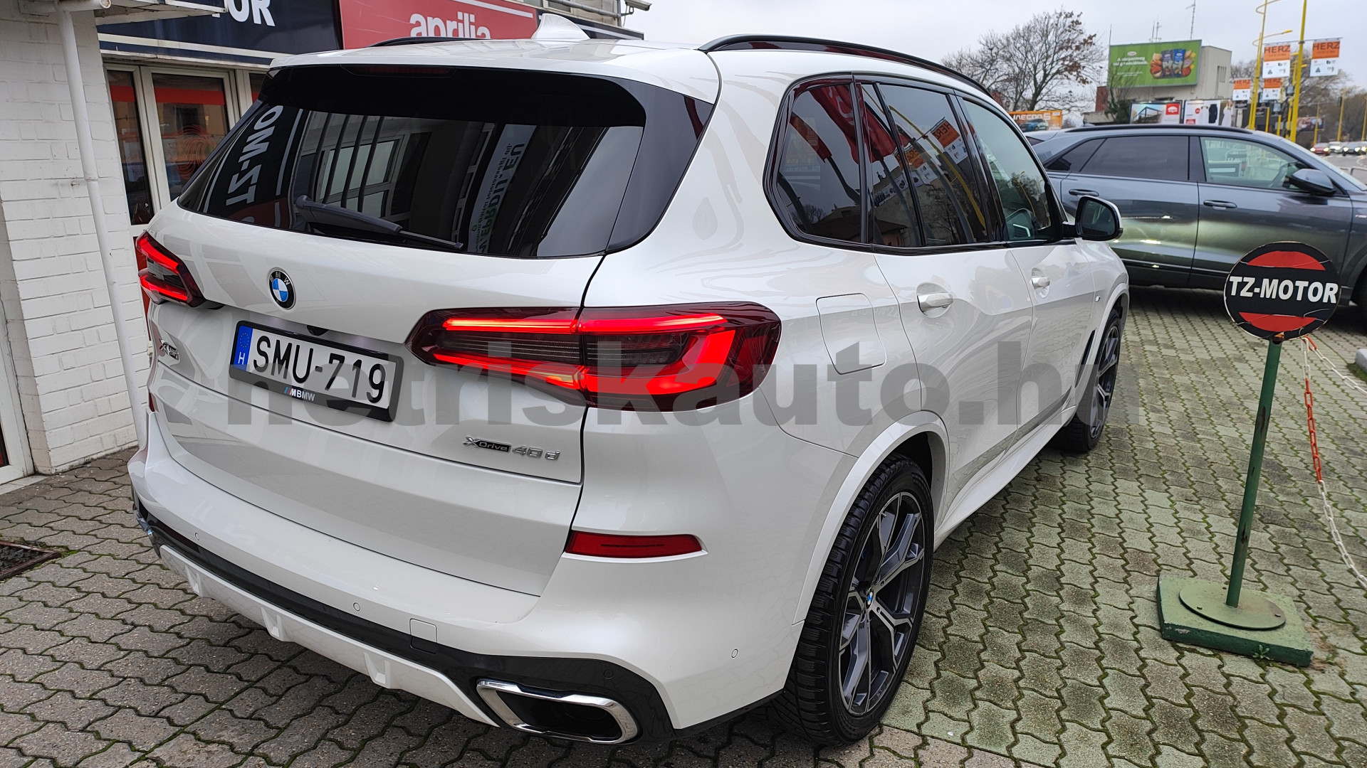 BMW X5 X5 xDrive40d Aut. személygépkocsi - 2993cm3 Hybrid 121359 12/12
