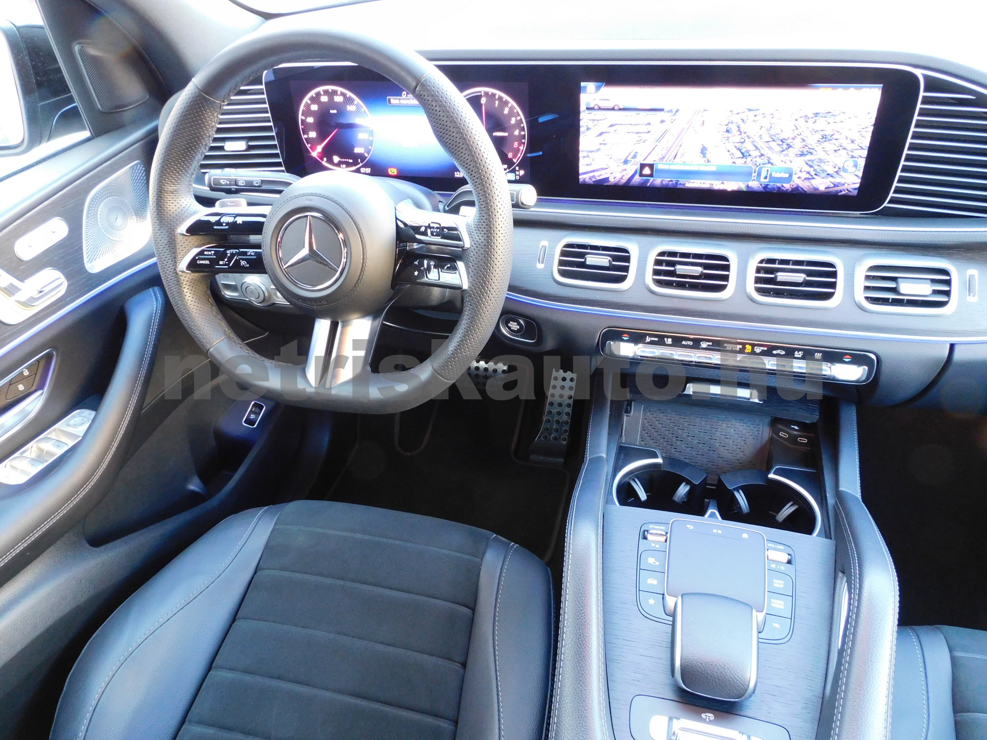 MERCEDES-BENZ GLE-osztály GLE 350 de 4Matic 9G-TRONIC Plug-in személygépkocsi - 1950cm3 Hybrid 121124 6/12