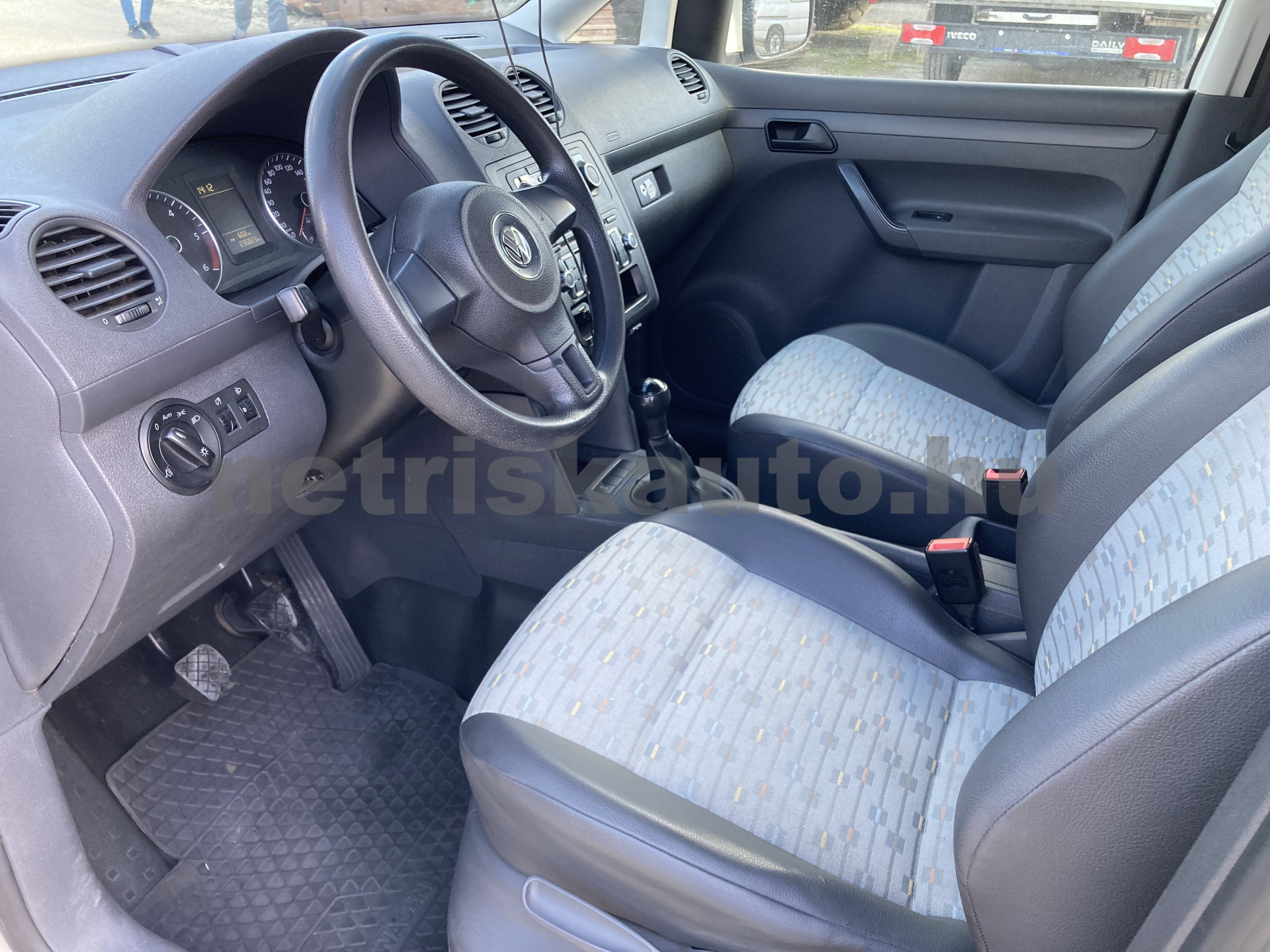 VW Caddy 1.6 CR TDI tehergépkocsi 3,5t össztömegig - 1598cm3 Diesel 121296 8/9