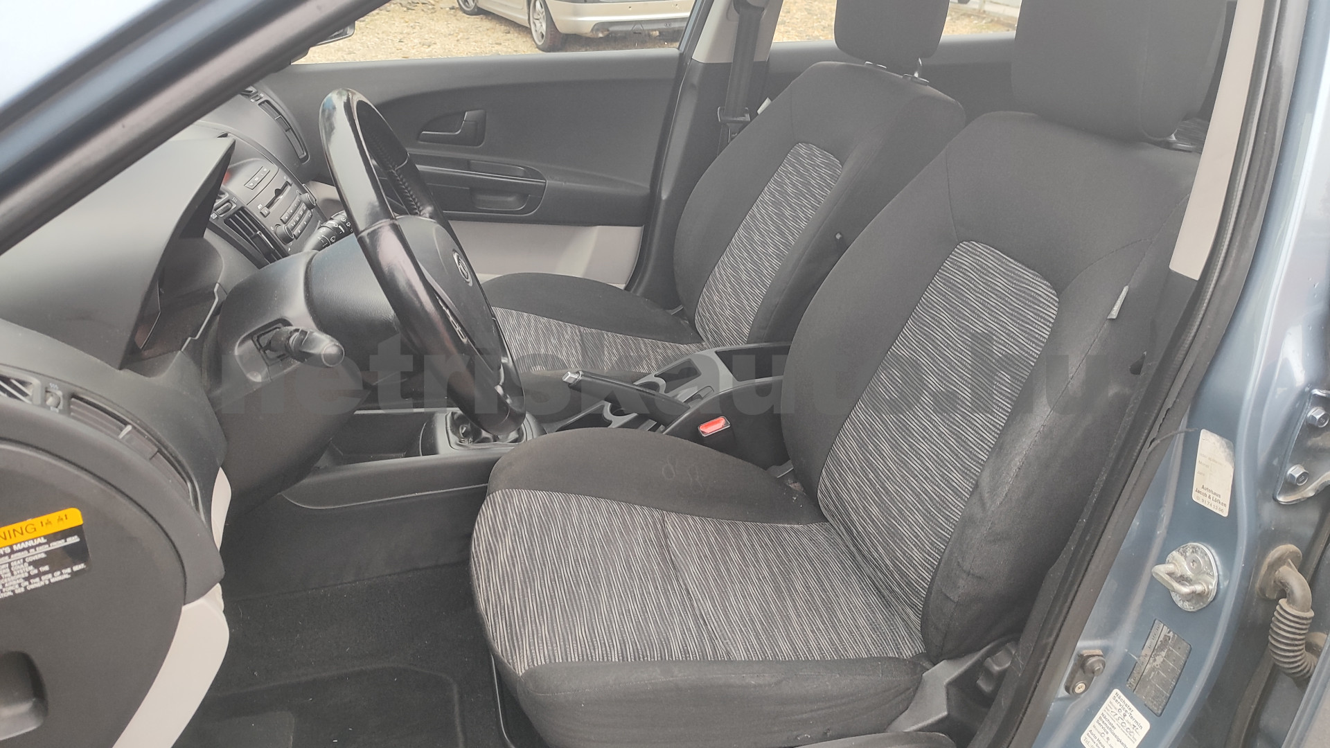 KIA Cee'd 1.4 EX személygépkocsi - 1396cm3 Benzin 121582 5/12