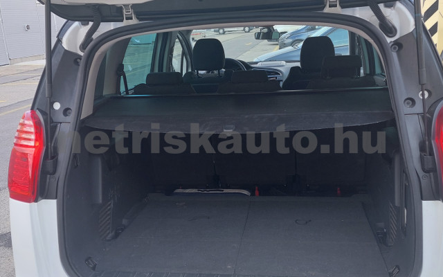 PEUGEOT 5008 2.0 HDi Active (7 sz.) személygépkocsi - 1997cm3 Diesel 120194 4/5