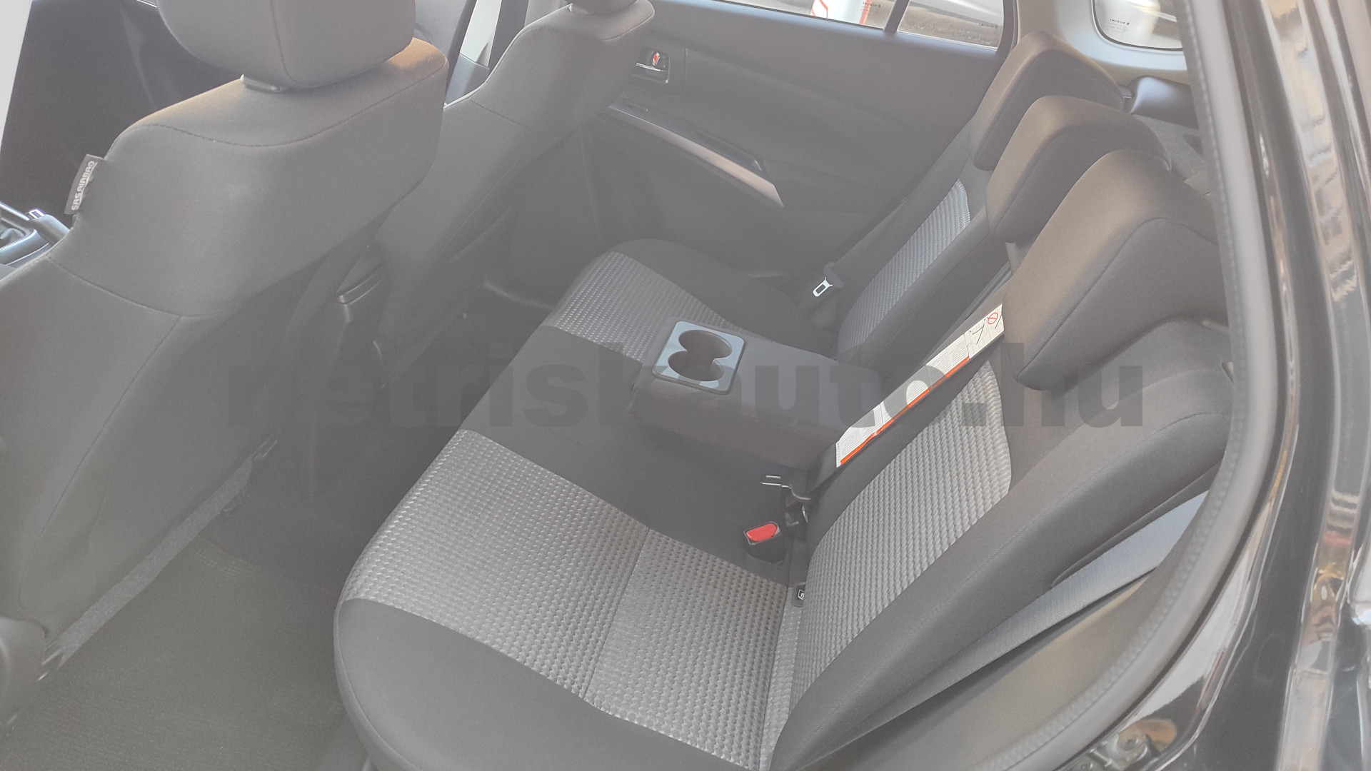 SUZUKI S-Cross 1.4 Hybrid GL+ személygépkocsi - 1373cm3 Hybrid 121543 9/12