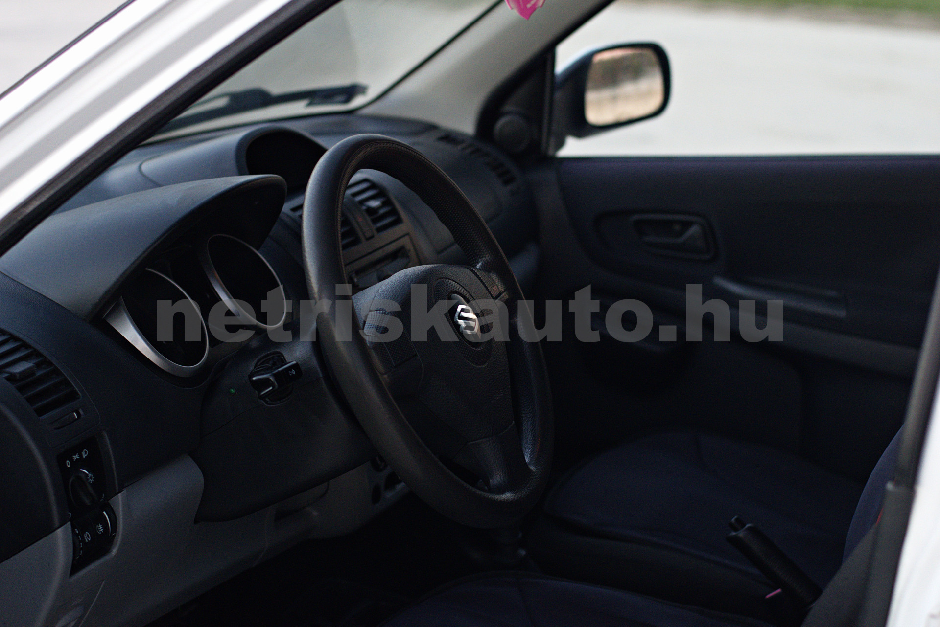 SUZUKI Ignis 1.3 DDiS GLX személygépkocsi - 1248cm3 Diesel 120966 6/6