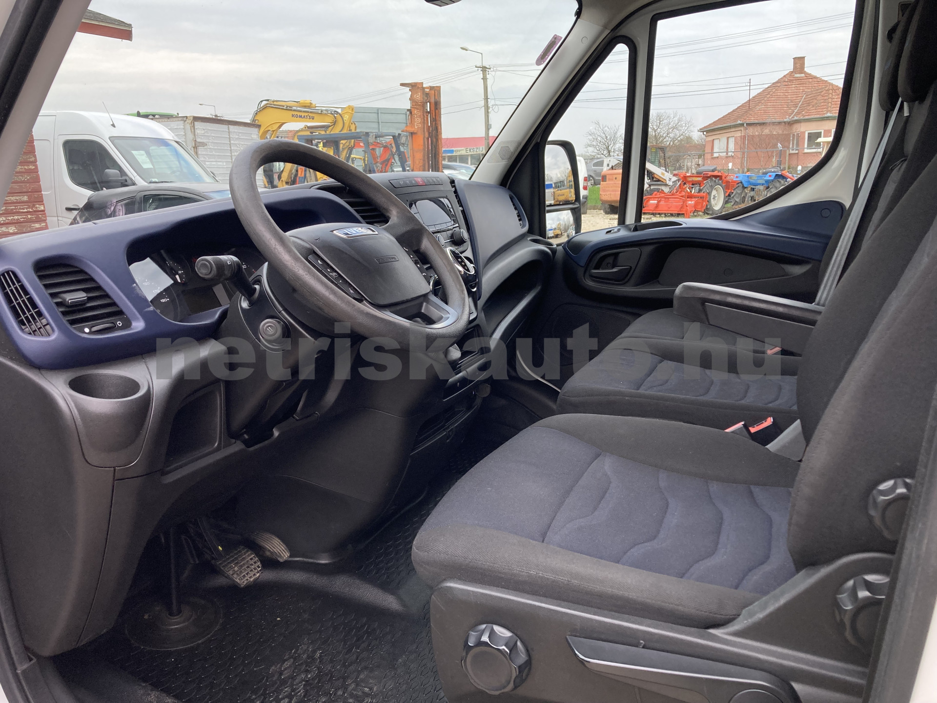 IVECO 35 35 S 18 3750 Aut. tehergépkocsi 3,5t össztömegig - 2998cm3 Diesel 121113 7/8