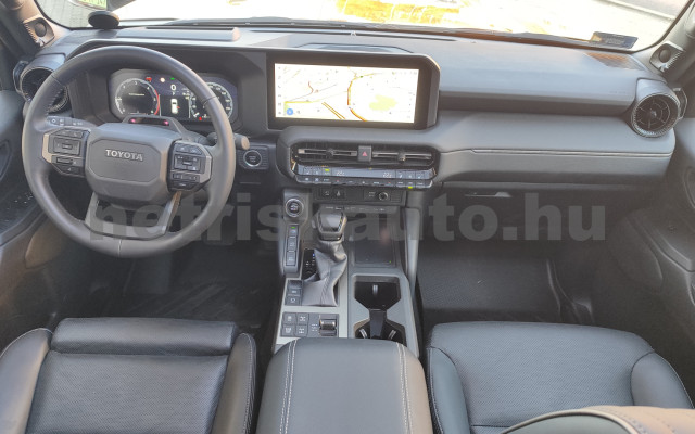 TOYOTA Land Cruiser 2.8 D-4D First Edition Aut. [7sz] személygépkocsi - 2754cm3 Diesel 121601 6/12
