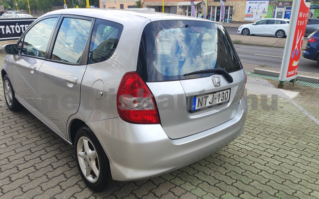 HONDA Jazz 1.4 LS My. 2005 személygépkocsi - 1339cm3 Benzin 121546 2/12