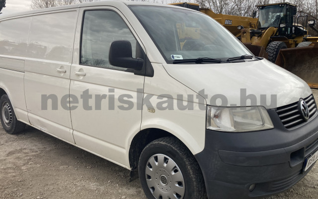 VW Transporter 2.5 TDI tehergépkocsi 3,5t össztömegig - 2461cm3 Diesel 120091 2/9
