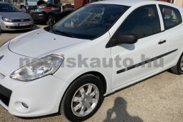 RENAULT Clio III 1.5 dCi Société MAGYAR,MEGKÍMÉLT tehergépkocsi 3,5t össztömegig - 1461cm3 Diesel 120144