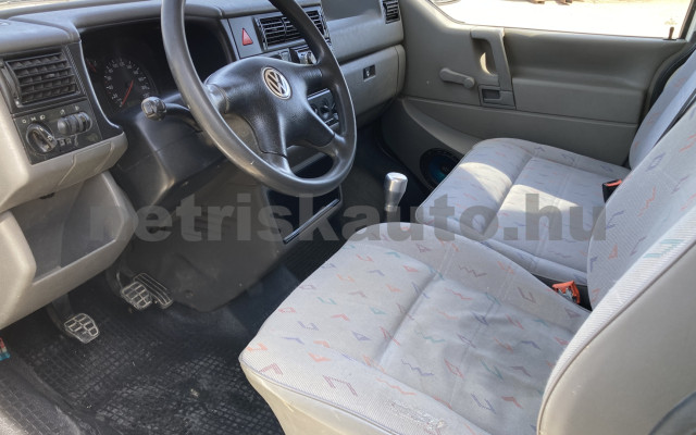 VW Transporter 2.5 7DA 1T2 tehergépkocsi 3,5t össztömegig - 2461cm3 Diesel 121574 8/9