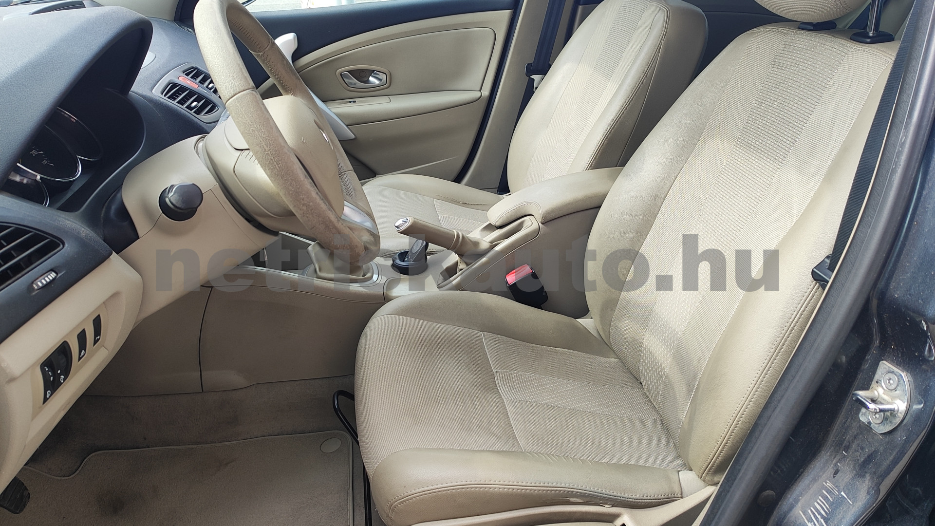 RENAULT Fluence 1.6 Privilege EURO5 személygépkocsi - 1598cm3 Benzin 121417 5/12