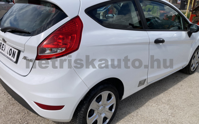 FORD Fiesta 1.4 TDCi Ambiente EURO5 tehergépkocsi 3,5t össztömegig - 1399cm3 Diesel 121465 4/8