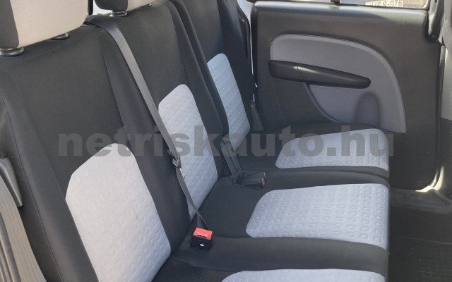 FIAT Dobló 1.9 JTD SX Dynamic tehergépkocsi 3,5t össztömegig - 1910cm3 Diesel 121590 9/10