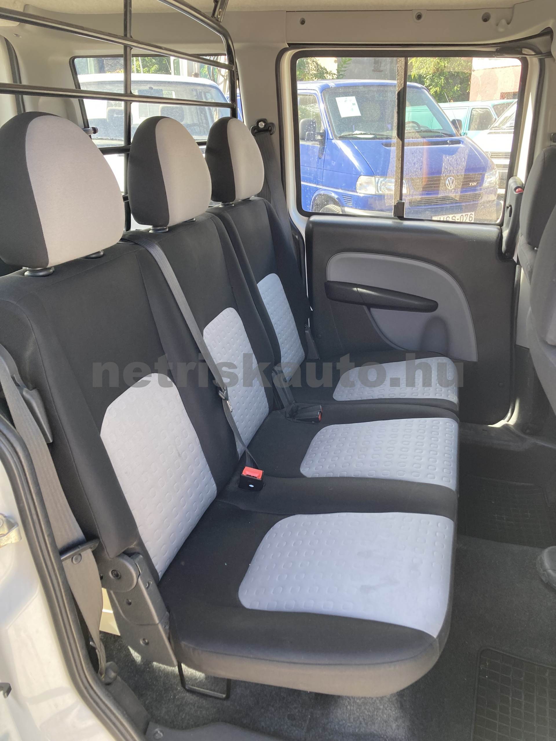 FIAT Dobló 1.9 JTD SX Dynamic tehergépkocsi 3,5t össztömegig - 1910cm3 Diesel 121590 9/10