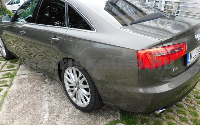 AUDI A6 3.0 V6 TDI DPF quattro S-tronic személygépkocsi - 2967cm3 Diesel 120383 2/12