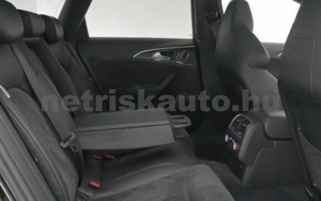 AUDI RS6 személygépkocsi - 3993cm3 Benzin 116939 7/7