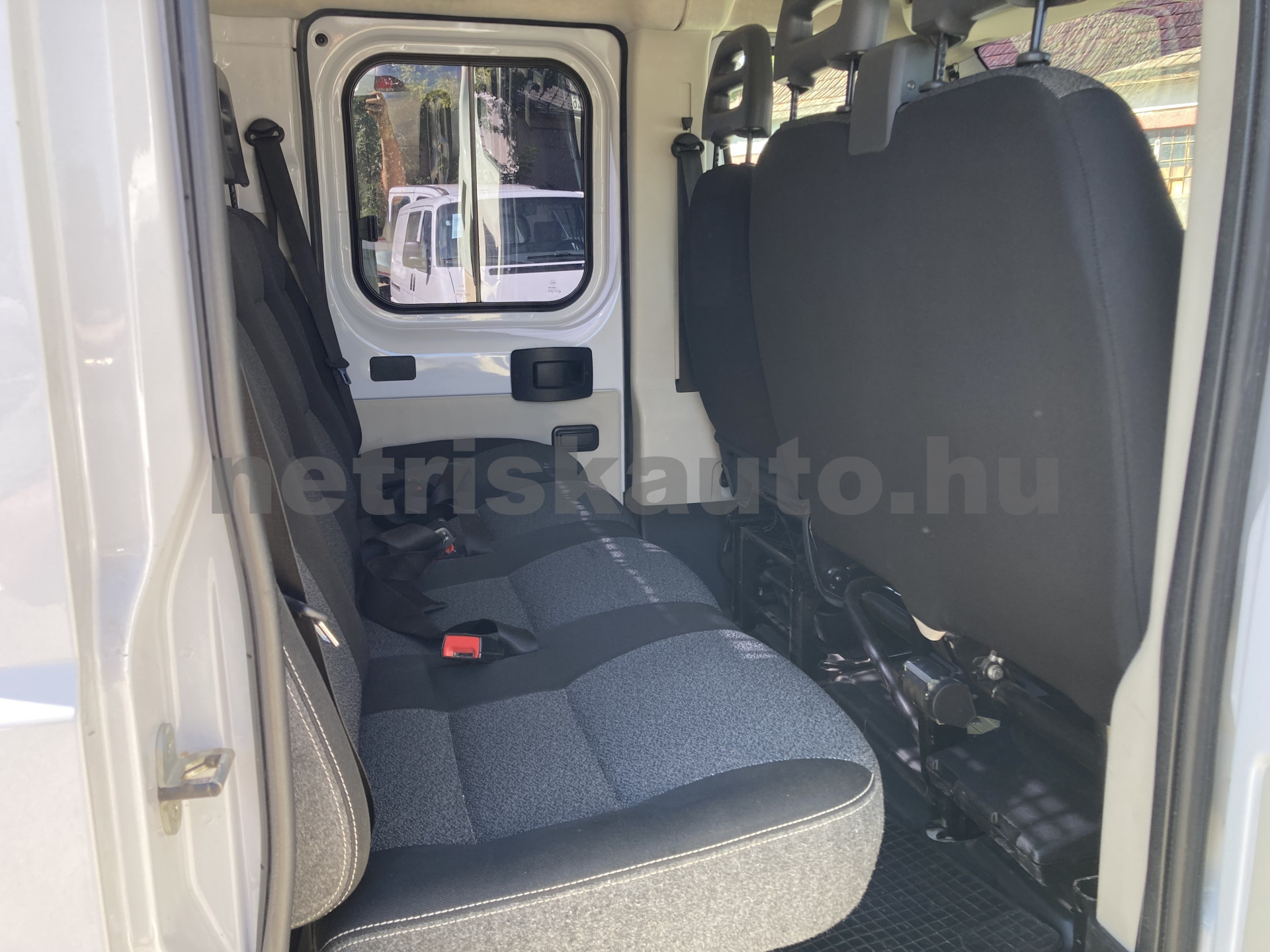 FIAT Ducato 2.3 Mjet LWB 3.3 t tehergépkocsi 3,5t össztömegig - 2287cm3 Diesel 121565 10/10