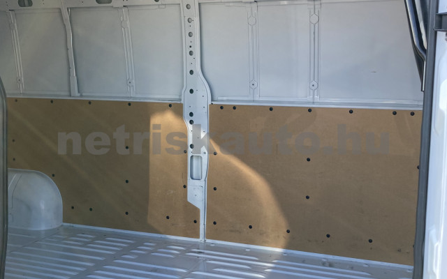 RENAULT Master 2.3 dCi 135 L3H2 3,5t Pack Comfort tehergépkocsi 3,5t össztömegig - 2299cm3 Diesel 121047 4/9