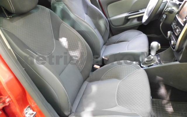RENAULT Clio 1.2 TCe GT EDC EURO6 személygépkocsi - 1197cm3 Benzin 120175 10/12