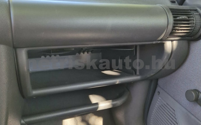 OPEL Corsa 1.2i City személygépkocsi - 1196cm3 Benzin 121468 8/10