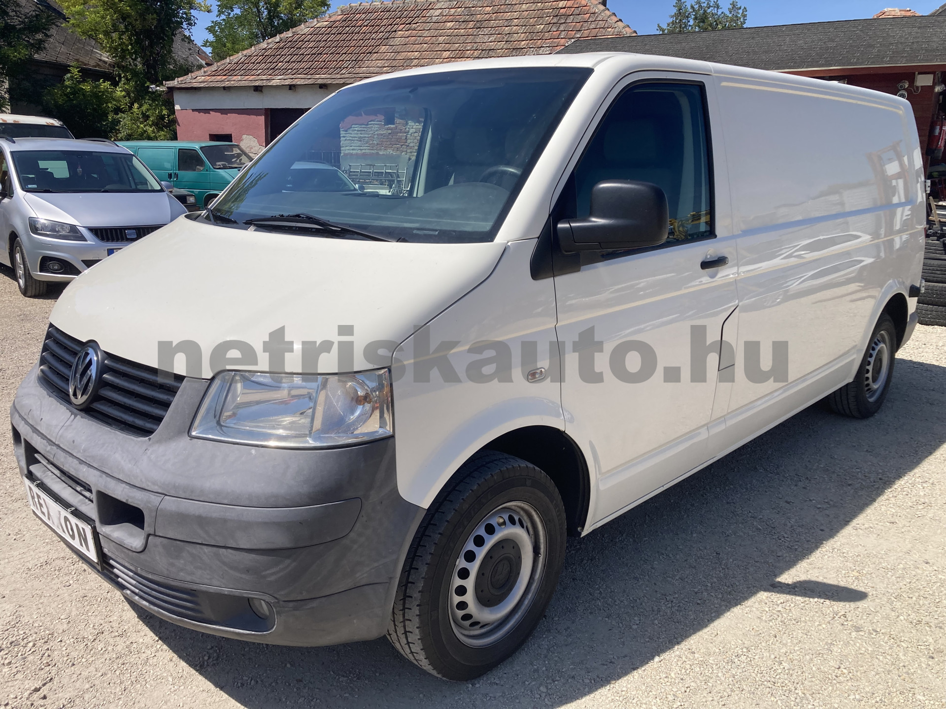 VW Transporter 2.5 TDI tehergépkocsi 3,5t össztömegig - 2461cm3 Diesel 120884 1/9
