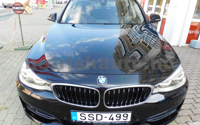 BMW 3-as sorozat 330d xDrive Sport Aut. személygépkocsi - 2993cm3 Diesel 121262 3/12