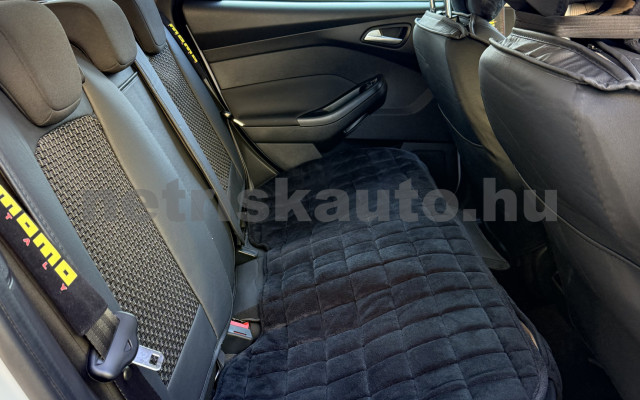 FORD Focus 1.5 TDCI Trend személygépkocsi - 1499cm3 Diesel 121330 9/10