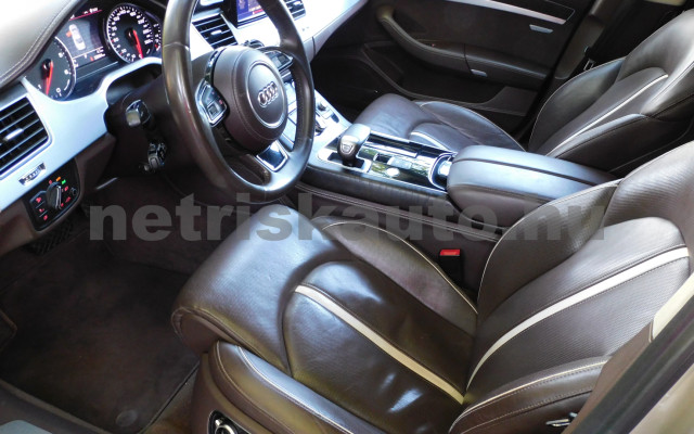 AUDI A8 4.2 V8 TDI DPF quattro tiptronic személygépkocsi - 4134cm3 Diesel 120400 6/12