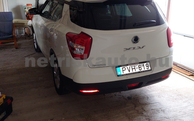 SSANGYONG XLV 1.6 e-XDI DLX AWD személygépkocsi - 1597cm3 Diesel 120355 10/10