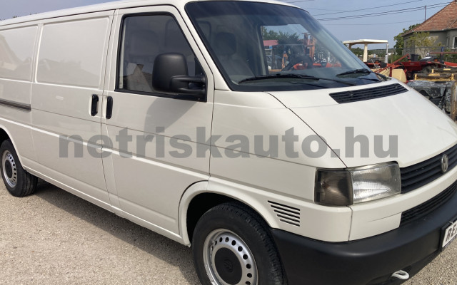 VW Transporter 2.5 7DA 1T2 tehergépkocsi 3,5t össztömegig - 2461cm3 Diesel 121259 2/9