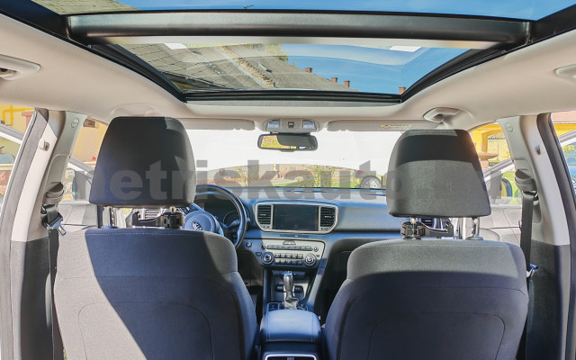 KIA Sportage 1.6 GDI Gold MY21 személygépkocsi - 1591cm3 Benzin 121316 6/12