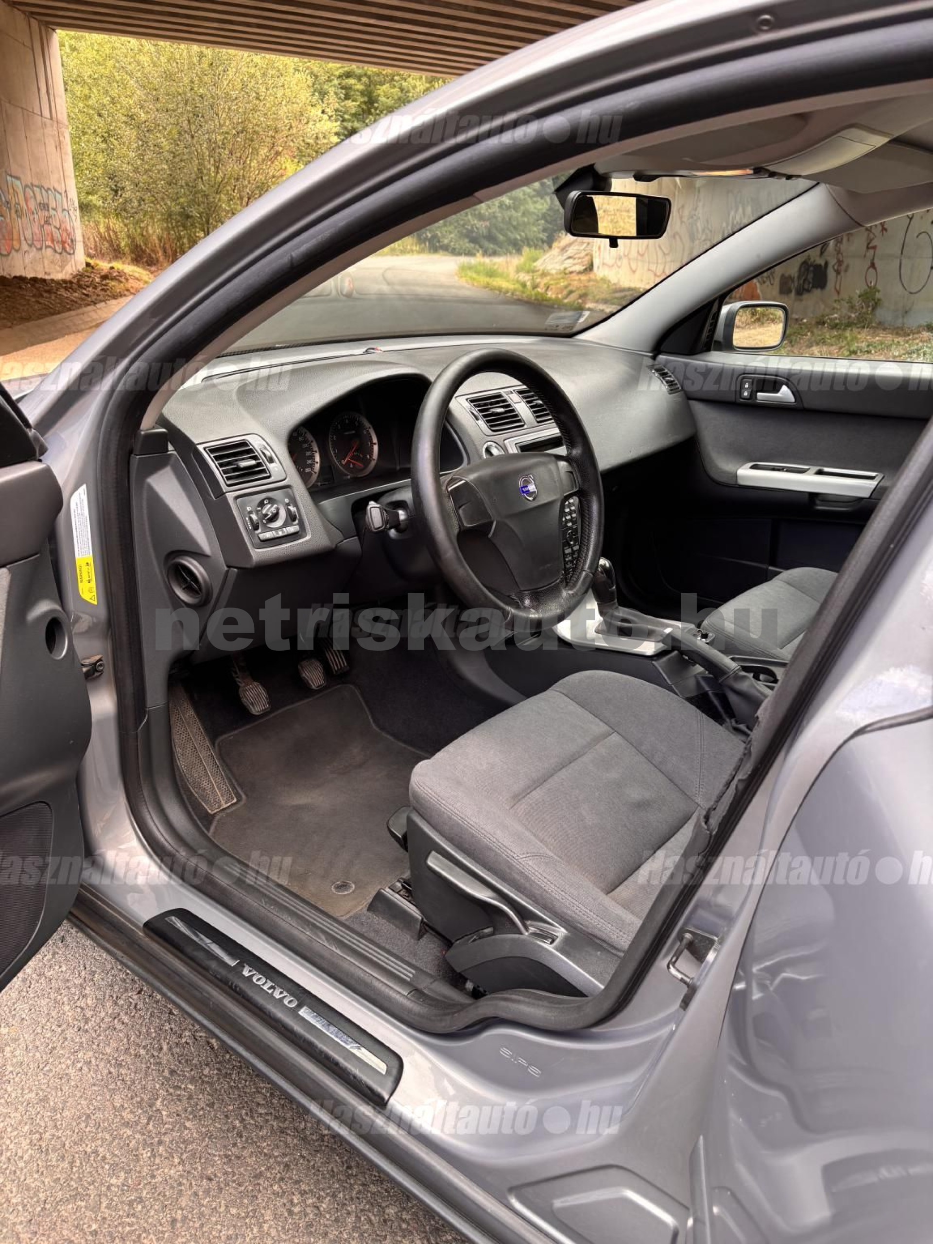 VOLVO S40 1.6 Momentum személygépkocsi - 1596cm3 Benzin 121595 9/9