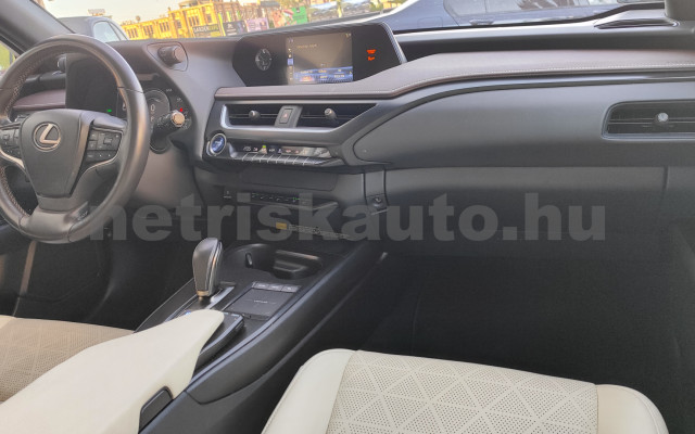 LEXUS UX személygépkocsi - cm3 Kizárólag elektromos 121462 7/12