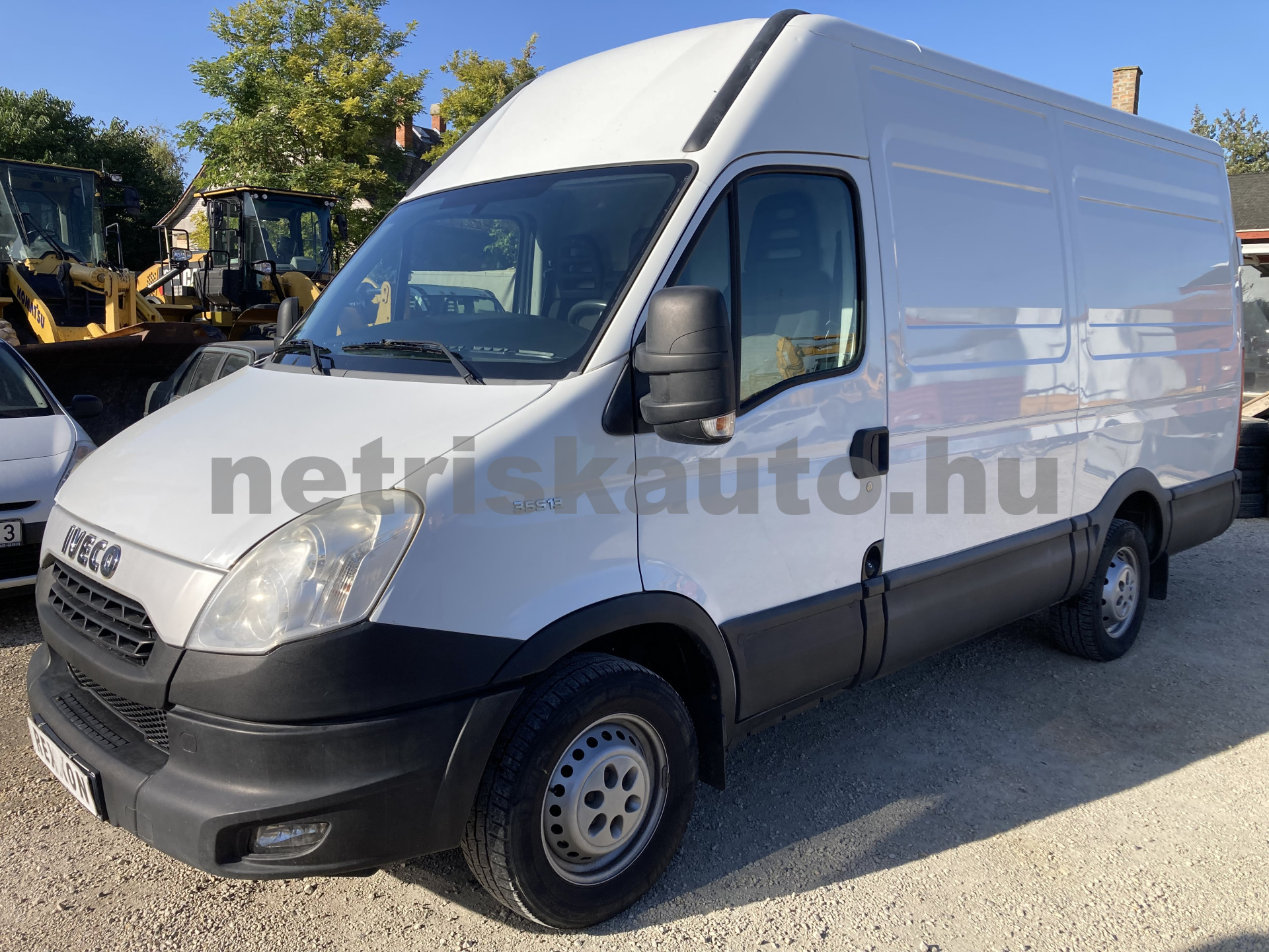 IVECO 35 35 S 13 V 3300 H2 tehergépkocsi 3,5t össztömegig - 2287cm3 Diesel 120445 1/10