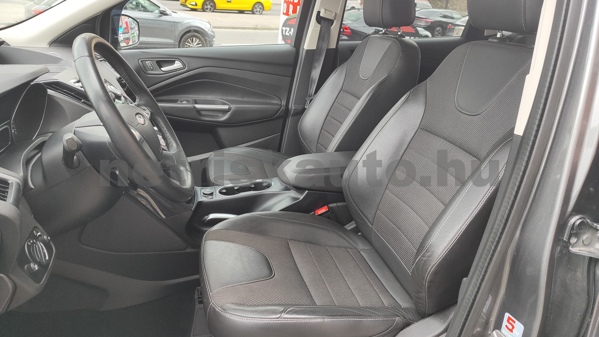 FORD Kuga 2.0 TDCi Titanium Plus Powershift személygépkocsi - 1997cm3 Diesel 121492 5/12