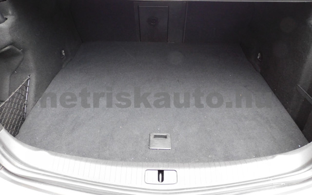 OPEL Insignia 2.0 CDTI Cosmo Aut. személygépkocsi - 1956cm3 Diesel 120008 11/12