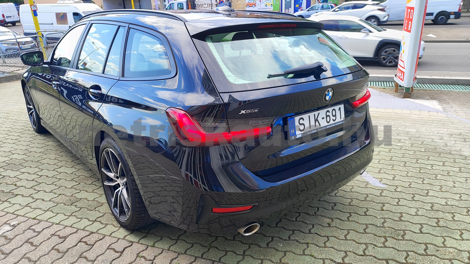 BMW 3-as sorozat 320d xDrive Sport Aut. személygépkocsi - 1995cm3 Diesel 121483 2/12