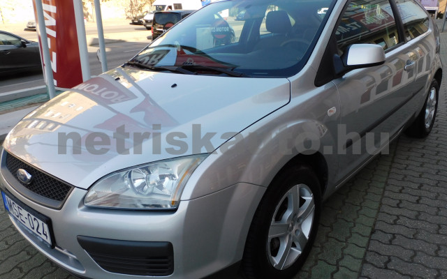 FORD Focus 1.6 Trend Aut. személygépkocsi - 1596cm3 Benzin 120320 3/12