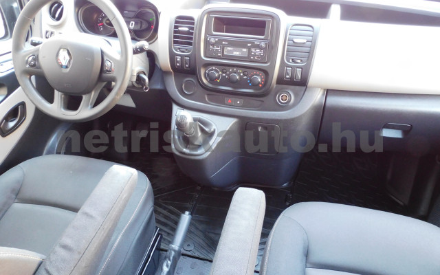 RENAULT Trafic 1.6 dCi 145 L2H1 2,7t Pack Comfort tehergépkocsi 3,5t össztömegig - 1598cm3 Diesel 120394 7/12