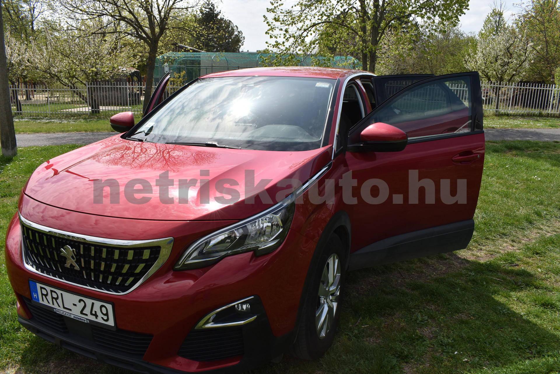 PEUGEOT 3008 1.5 BlueHDi Active EURO6.2 személygépkocsi - 1499cm3 Diesel 121503 2/11