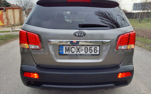 KIA SORENTO személygépkocsi - 2199cm3 Diesel 120037 9/43